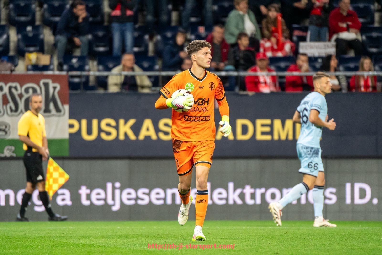 星空体育app-2003年NBA火箭队赛季战绩及球队表现总结